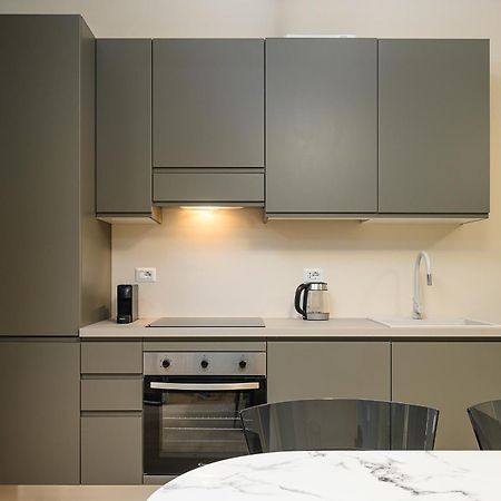 Suites In Porta Garibaldi & Chinatown - City Center Well Connected Milánó Kültér fotó