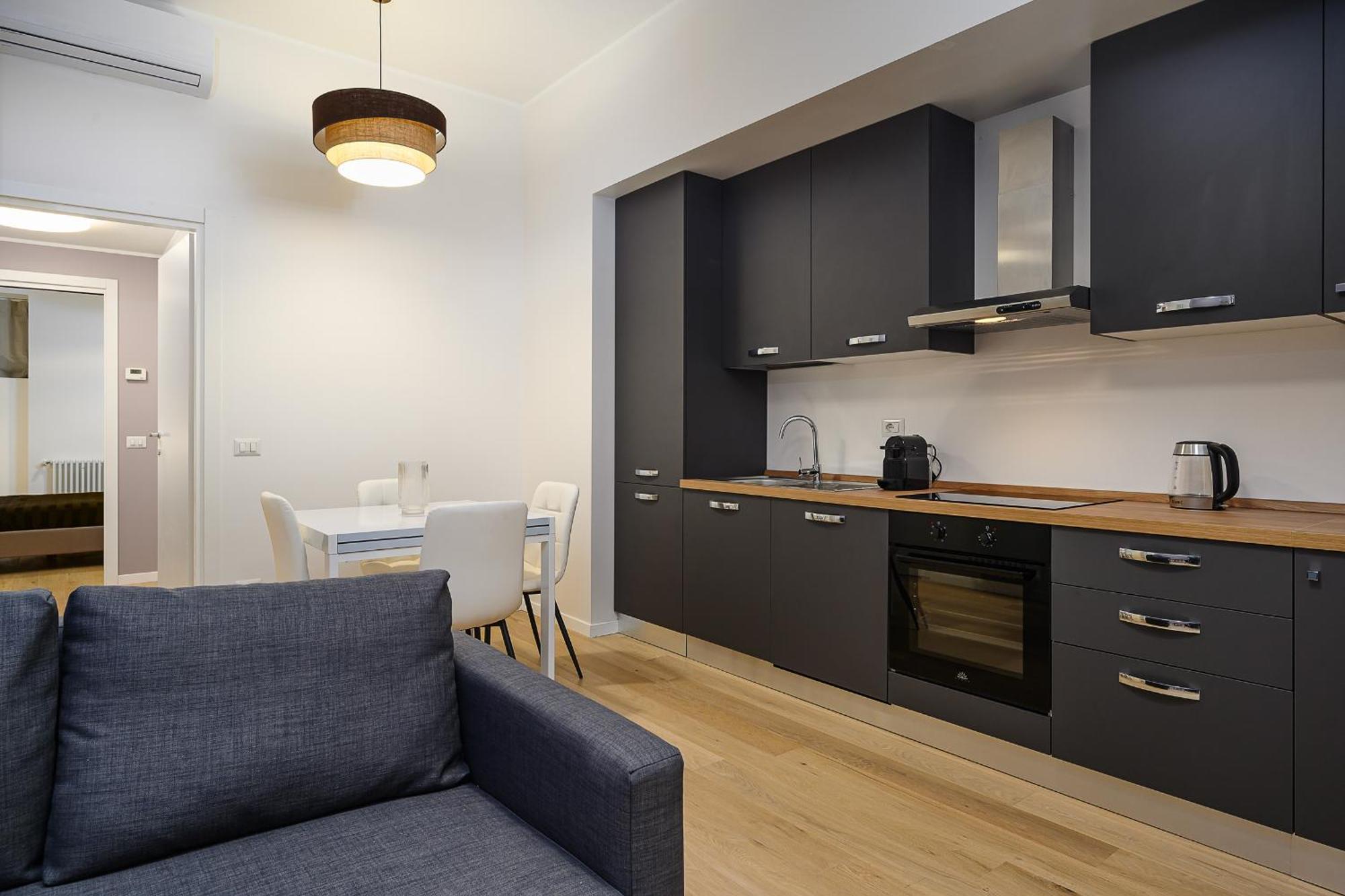 Suites In Porta Garibaldi & Chinatown - City Center Well Connected Milánó Kültér fotó